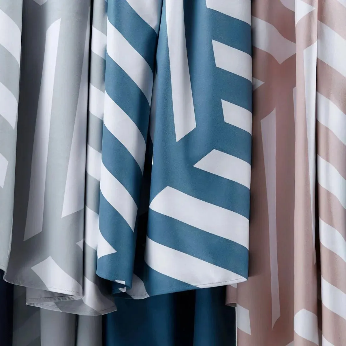 Extra Large Microfibre Towel - Keep The Faith London - Image 3
